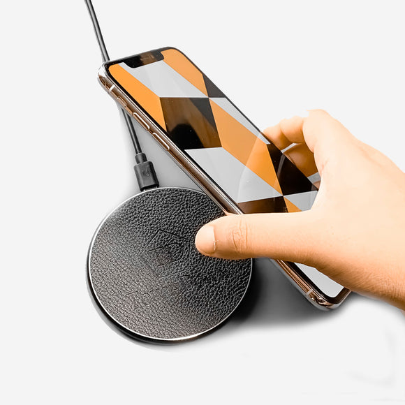 Circular Leather Charging Pad - Business Edition - Black - TouchDown Charging